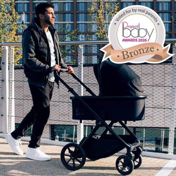 Количка Cosatto Giggle 4 Foxed – бронз от Project Baby Awards 2026